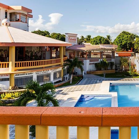 Capital O Oxtankah,Chetumal Bay Hotel Calderitas Buitenkant foto