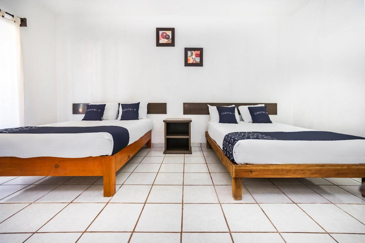 Capital O Oxtankah,Chetumal Bay Hotel Calderitas Buitenkant foto