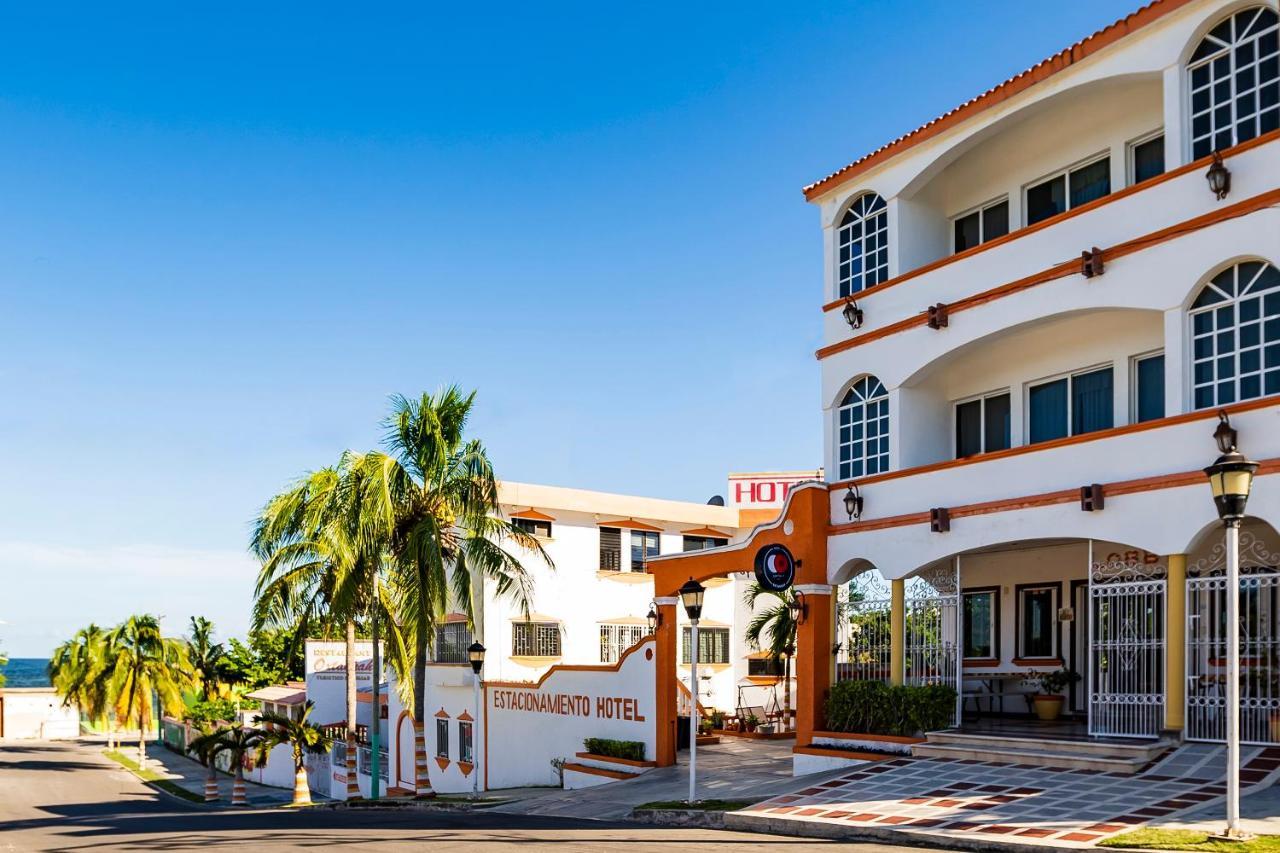 Capital O Oxtankah,Chetumal Bay Hotel Calderitas Buitenkant foto