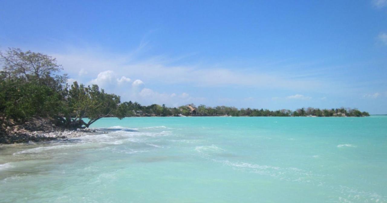 Capital O Oxtankah,Chetumal Bay Hotel Calderitas Buitenkant foto