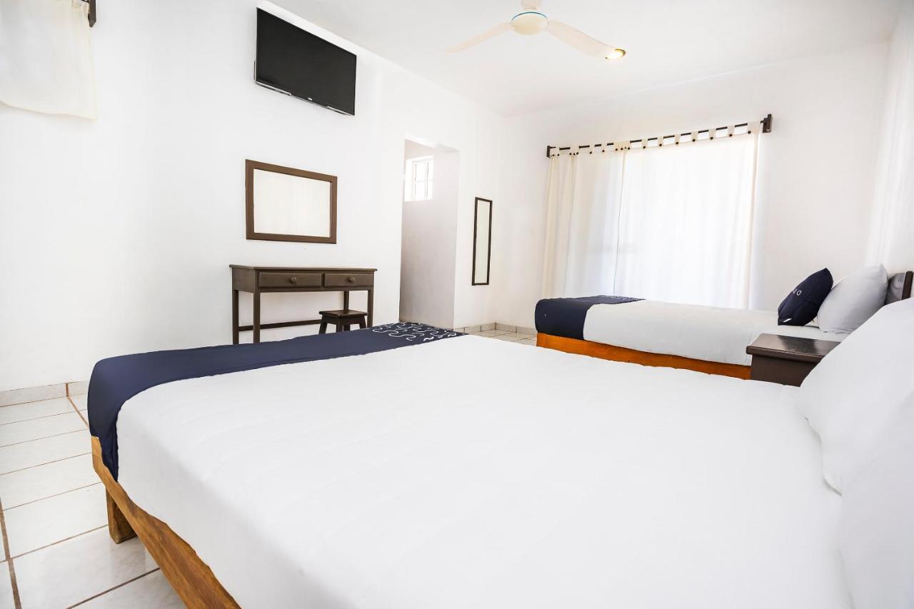 Capital O Oxtankah,Chetumal Bay Hotel Calderitas Buitenkant foto