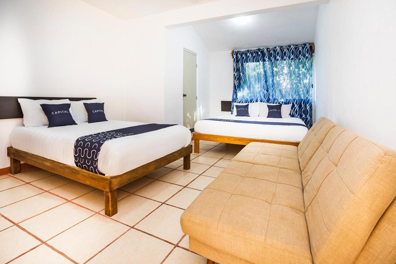 Capital O Oxtankah,Chetumal Bay Hotel Calderitas Buitenkant foto
